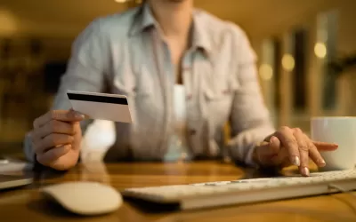 ¿Préstamo o tarjeta de crédito? Descubre qué conviene más